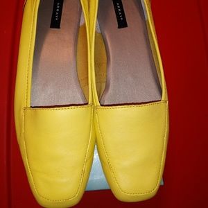 Array Genuine Leather dress flats